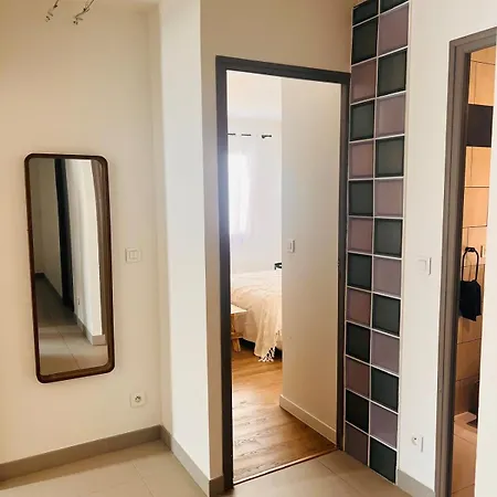 Avec Piscine Proche Barcares Claira