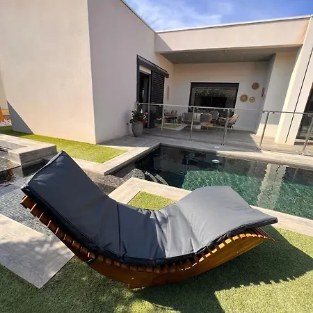 Avec Piscine Proche Barcares Вилла